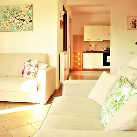 Casa Al Mare Cardi Villa